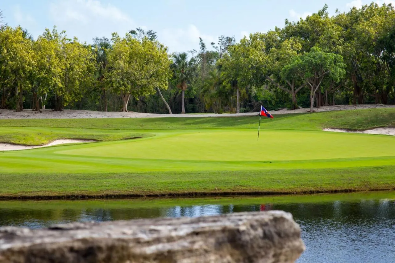 Lumina At The Village Luxury Residences In Corasol Playa del Carmen 0*,